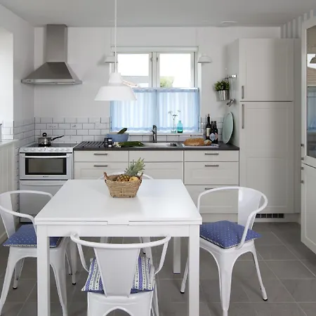 Hjerting Отель Эсбьерг